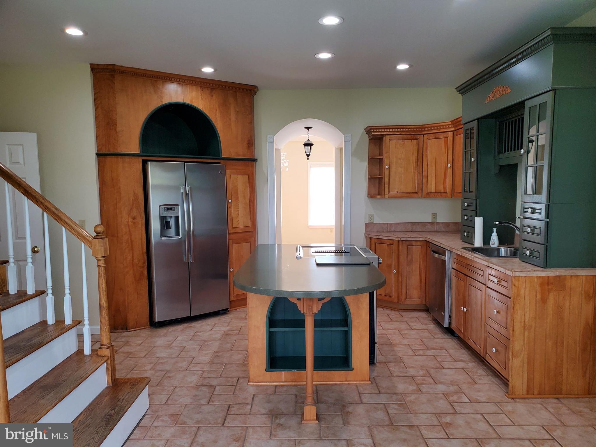 750 Junction Road Manheim, PA 17545 - Photo 28 of 63 Breakfast/Eat In Area toward Kitchen