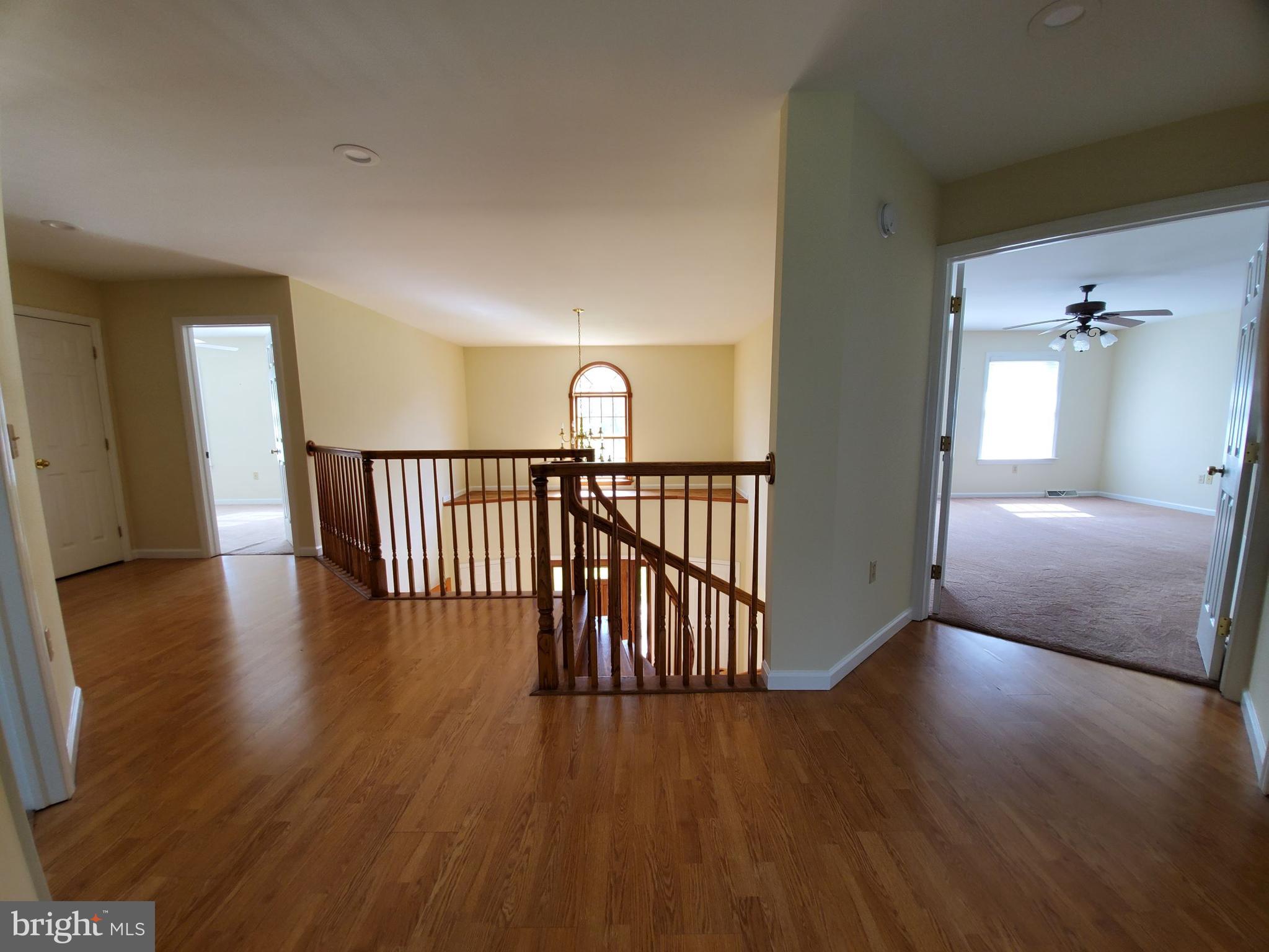 750 Junction Road Manheim, PA 17545 - Photo 31 of 63 2nd Floor Hall toward Bed #1