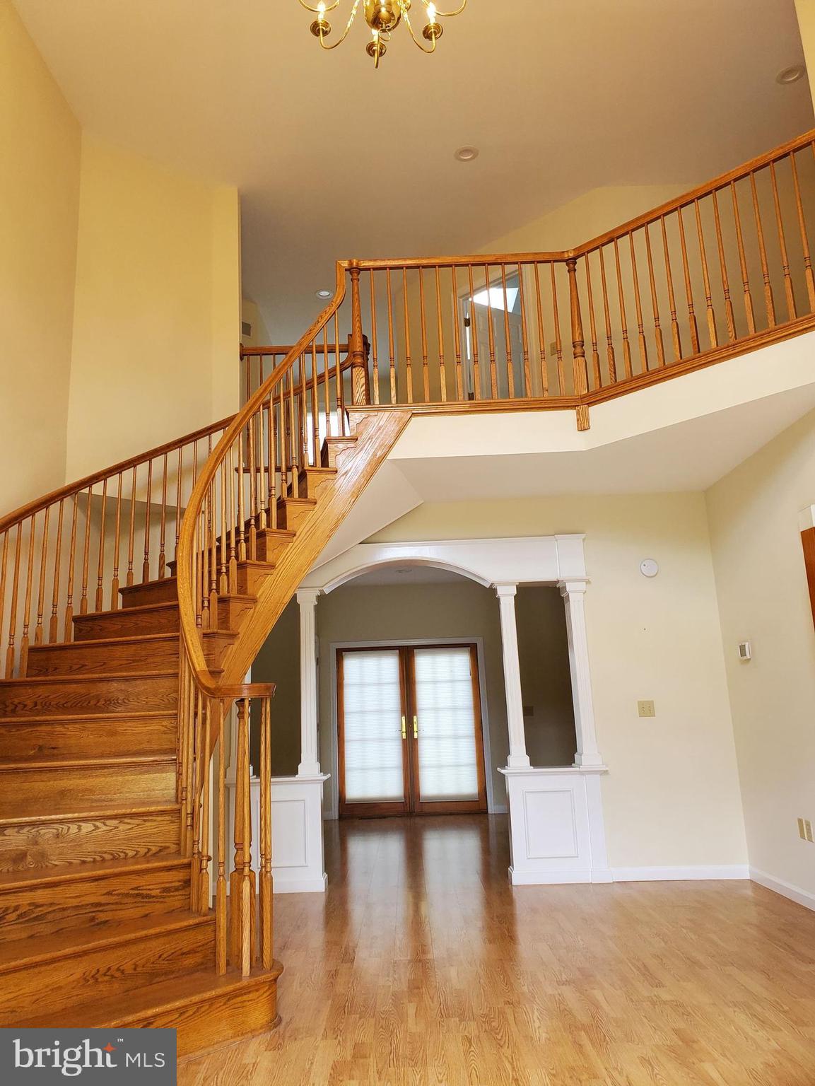 750 Junction Road Manheim, PA 17545 - Photo 6 of 63 Foyer from front door