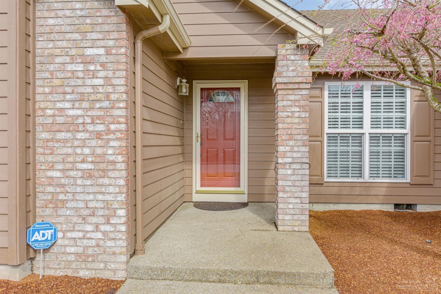 1099 Chardonnay Loop Northeast Keizer, OR 97303 - Photo 2 of 25 Additional Photo