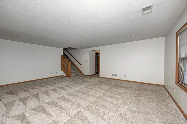 $629,000 | 695 South St Louis Drive, Crawfordsville, IN 47933