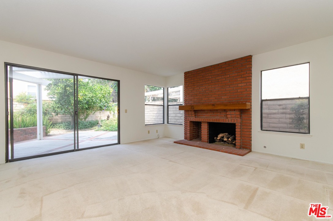 1 Rincon Irvine, CA 92620 - Photo 14 of 54