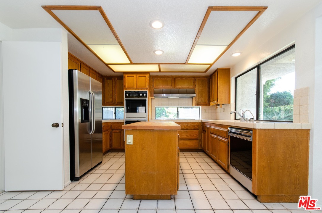 1 Rincon Irvine, CA 92620 - Photo 22 of 54
