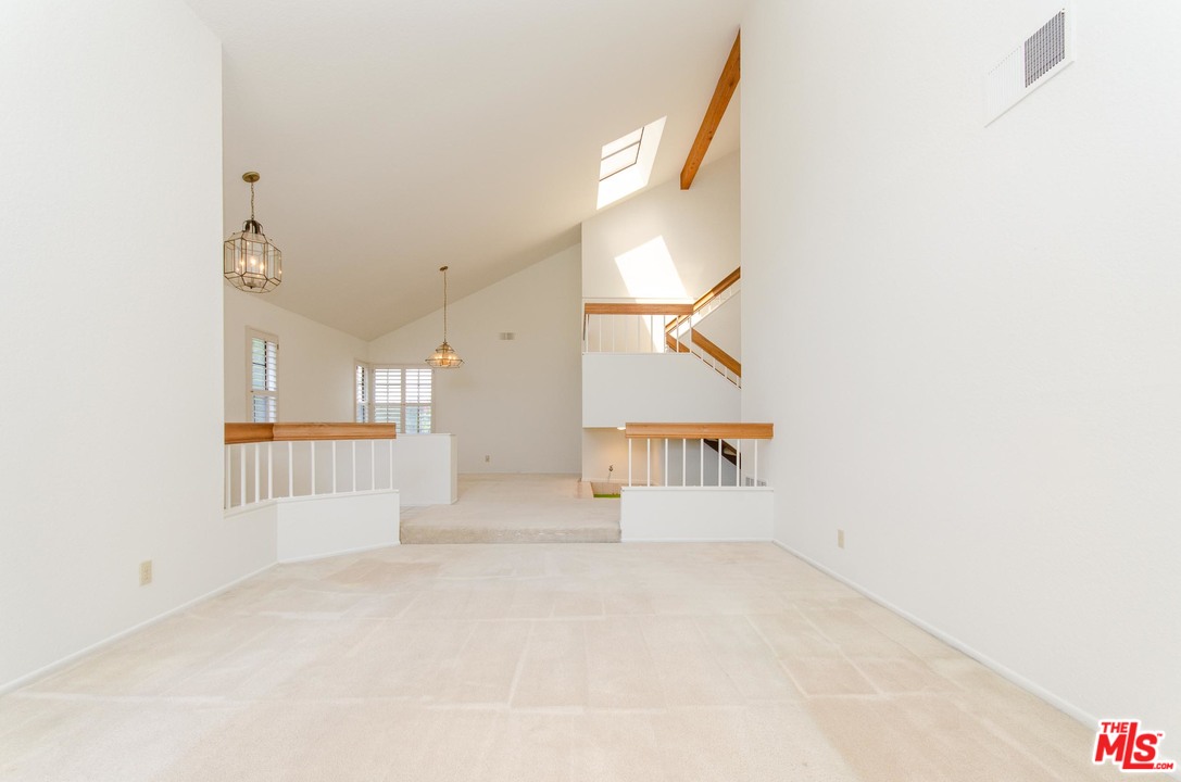1 Rincon Irvine, CA 92620 - Photo 36 of 54