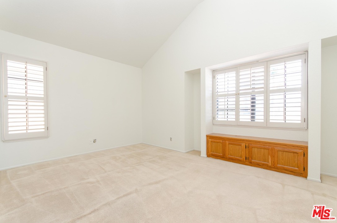 1 Rincon Irvine, CA 92620 - Photo 43 of 54