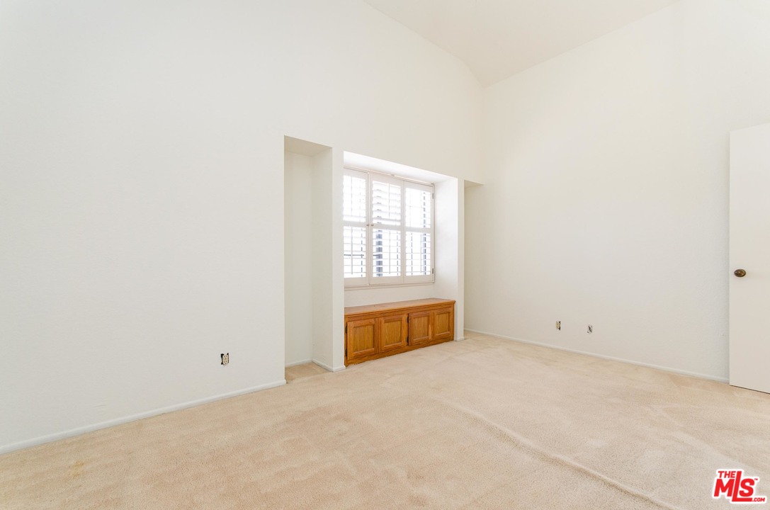1 Rincon Irvine, CA 92620 - Photo 45 of 54