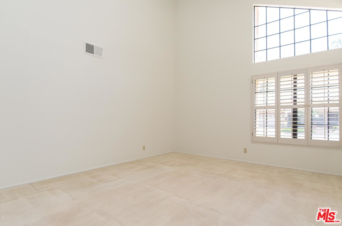 1 Rincon Irvine, CA 92620 - Photo 10 of 54