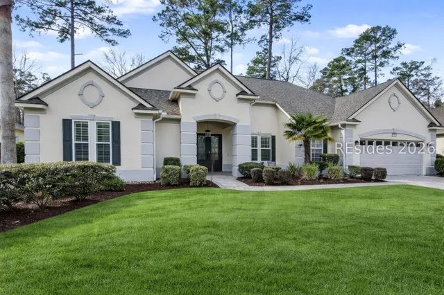 $875,000 | 4 Oxban Court, Bluffton, SC 29909