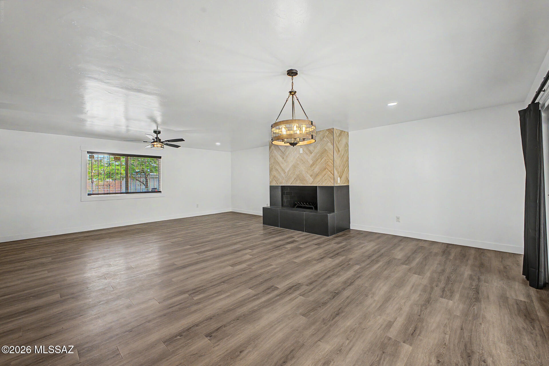 2625 West Oregon Street Tucson, AZ 85746 - Photo 6 of 28 07 - Oregon