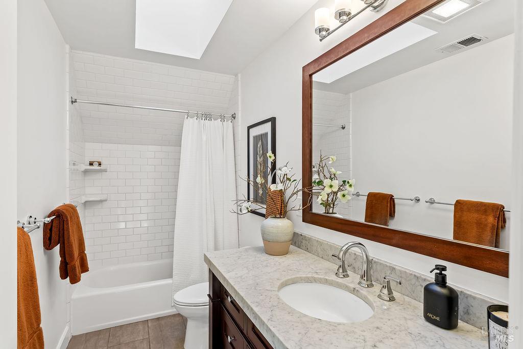 10934 Eastside Road Healdsburg, CA 95448 - Photo 25 of 38 Gallery Image 25