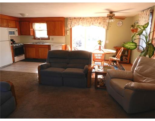 25 Lydia Road Coventry, RI 02816 - Photo 3 of 18 Living Room.