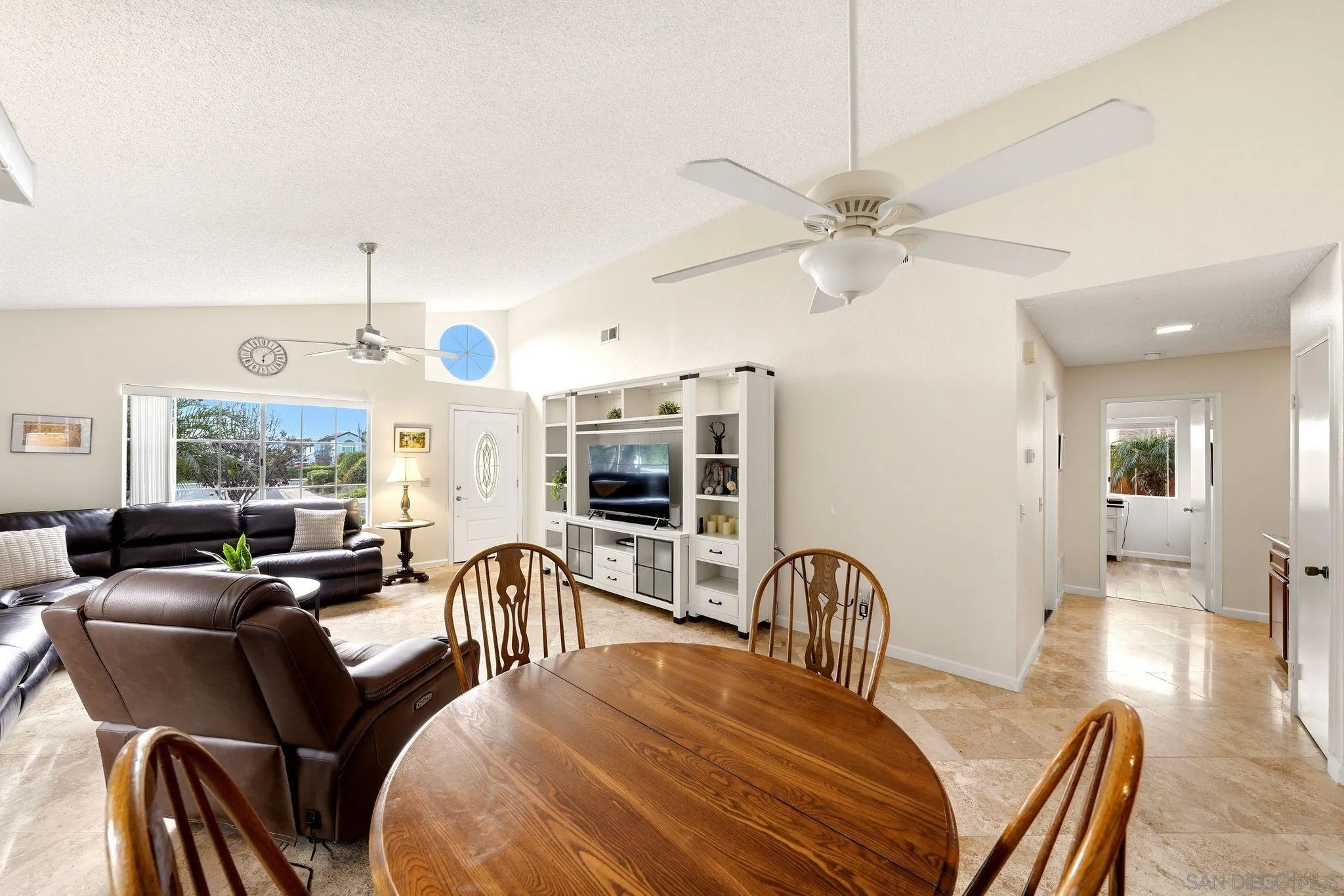 1938 Rue Michelle Chula Vista, CA 91913 - Photo 11 of 44 Gallery Image 11