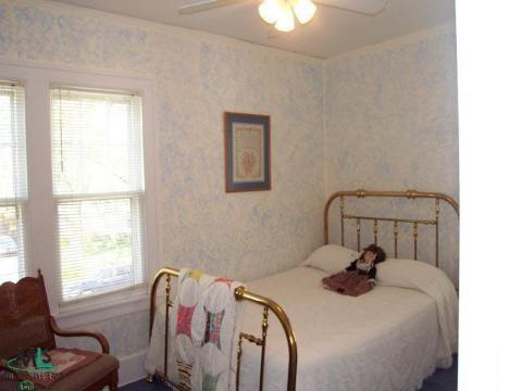 1370 Harvard Road Grosse Pointe, MI 48230 - Photo 9 of 9 782667-8.JPG