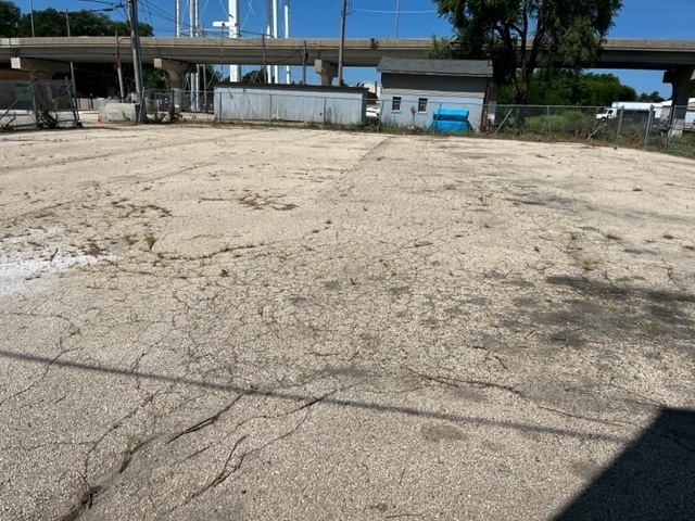 603 2nd Avenue Rochelle, IL 61068 - Photo 14 of 15 a view of a yard with a building