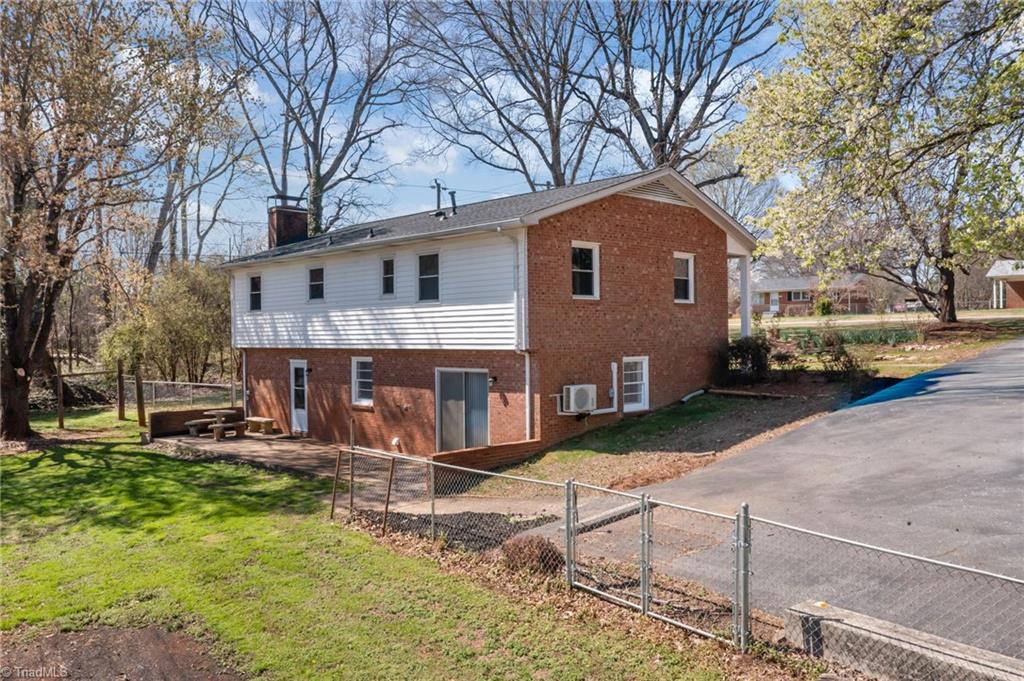 1702 Rankin Mill Road Greensboro, NC 27405 - Photo 35 of 47