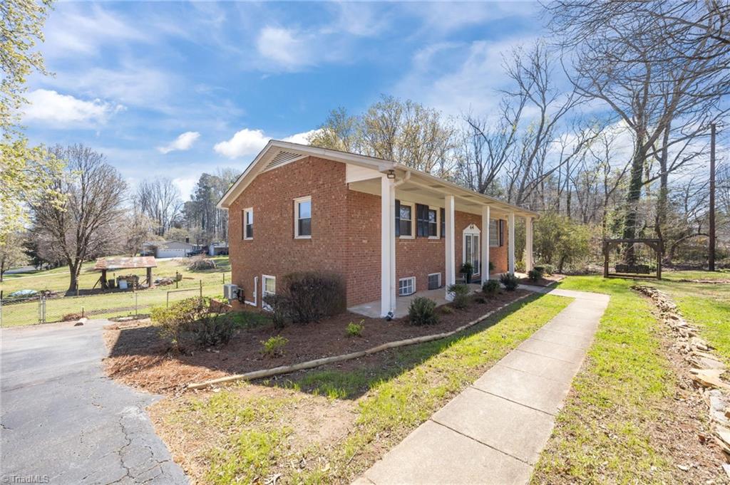 1702 Rankin Mill Road Greensboro, NC 27405 - Photo 36 of 47
