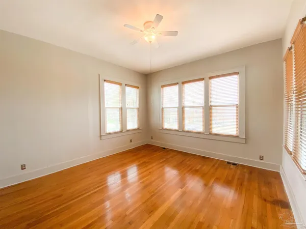 $1,700 | 1724 E Lane, Unit D, Pensacola, FL 32501