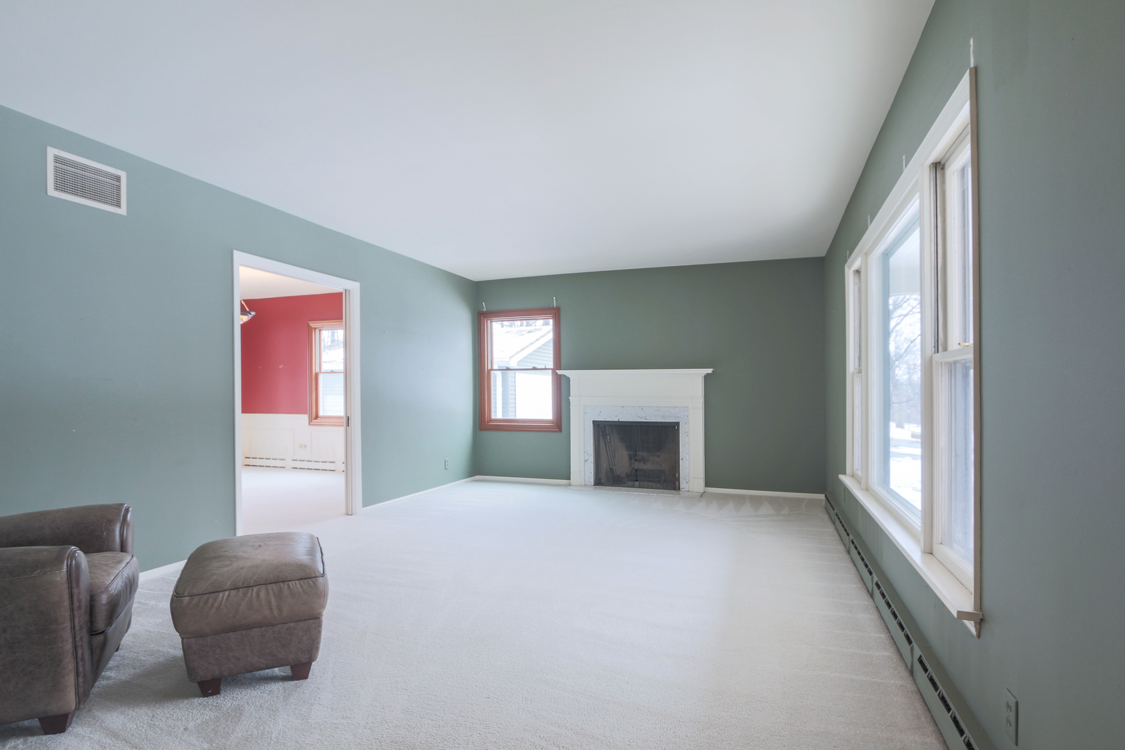3S595 Finley Road Sugar Grove, IL 60554 - Photo 9 of 26