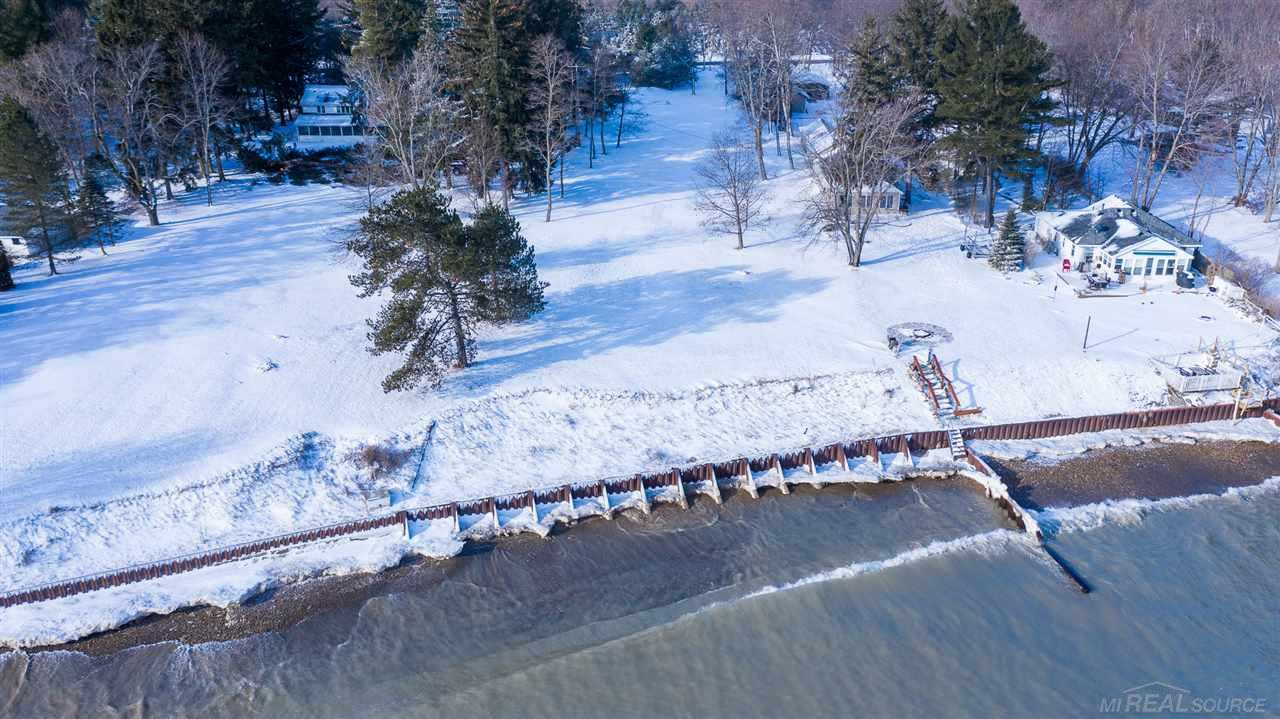 8677 Lakeshore Road Lexington, MI 48450 - Photo 2 of 17