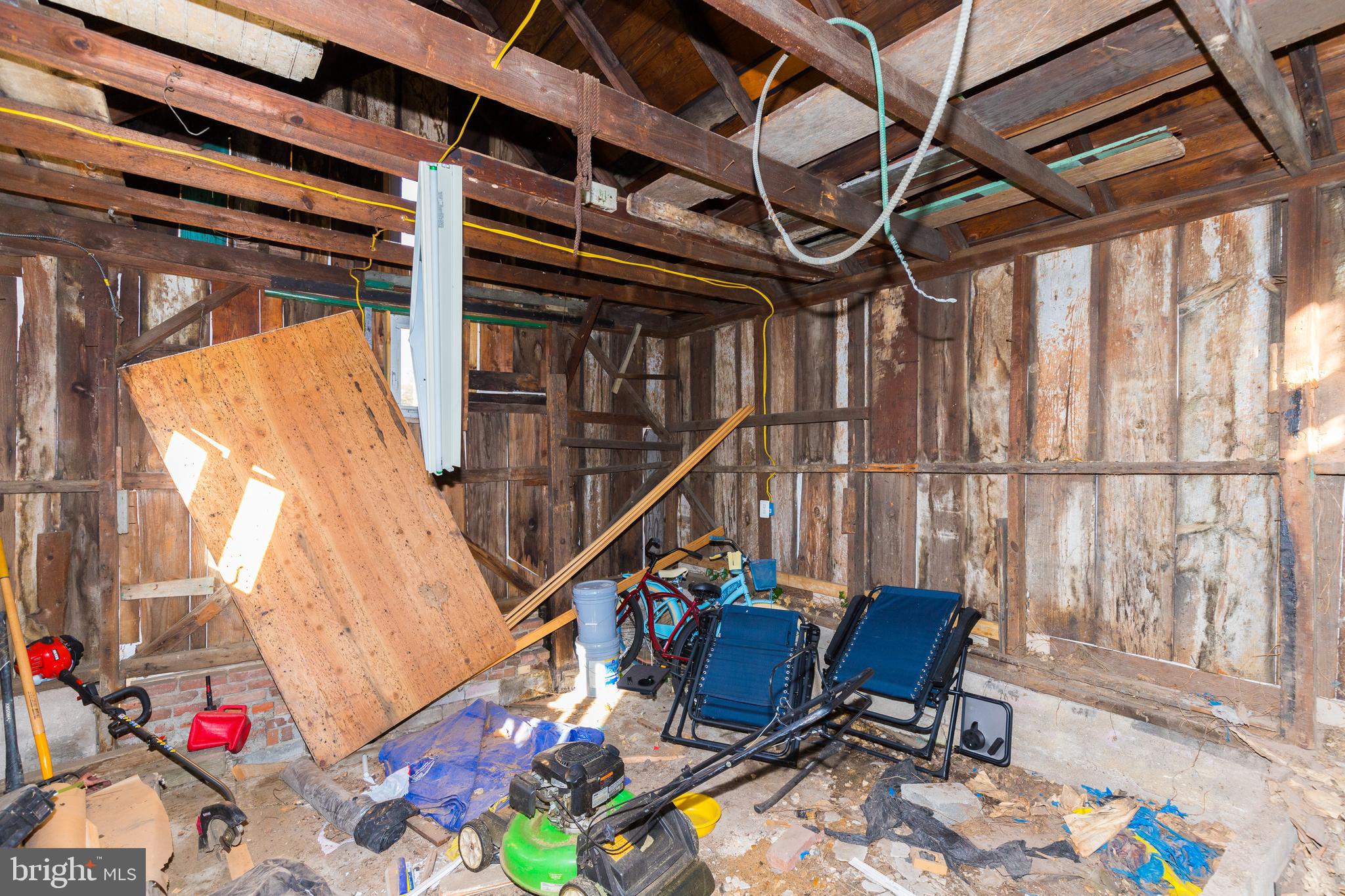 3641 Hineline Road Baltimore, MD 21229 - Photo 18 of 36 Gallery Image 18