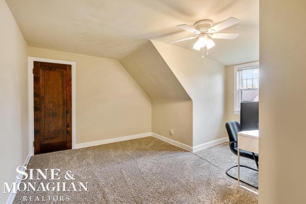 1027 Yorkshire Road Grosse Pointe, MI 48230 - Photo 41 of 64 50106116-40.JPG