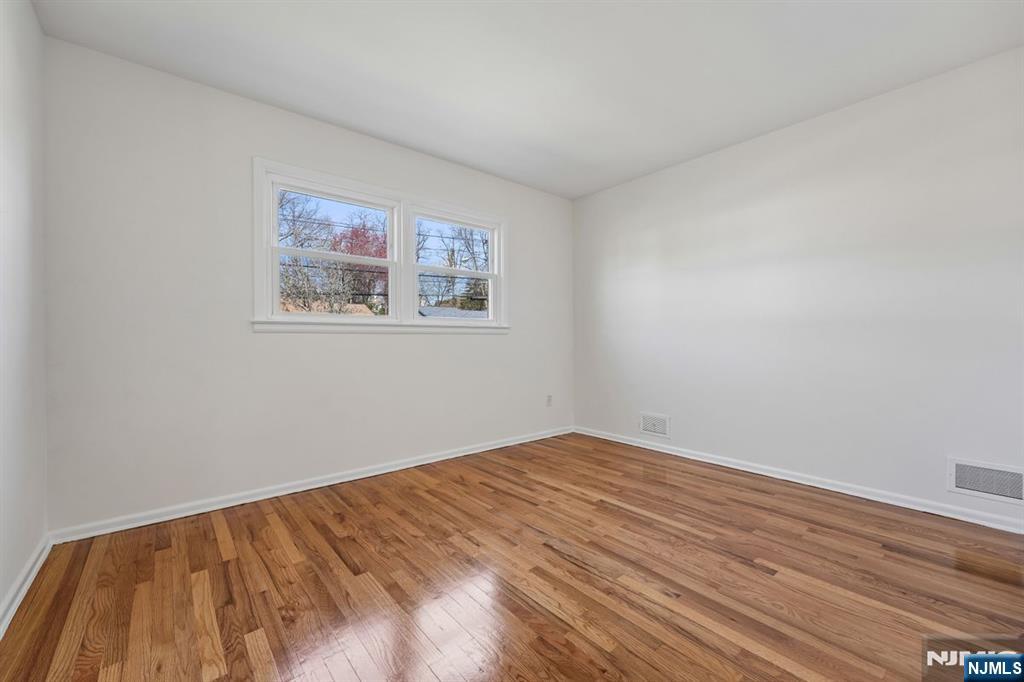 71 Ridge Road Cedar Grove, NJ 07009 - Photo 14 of 27