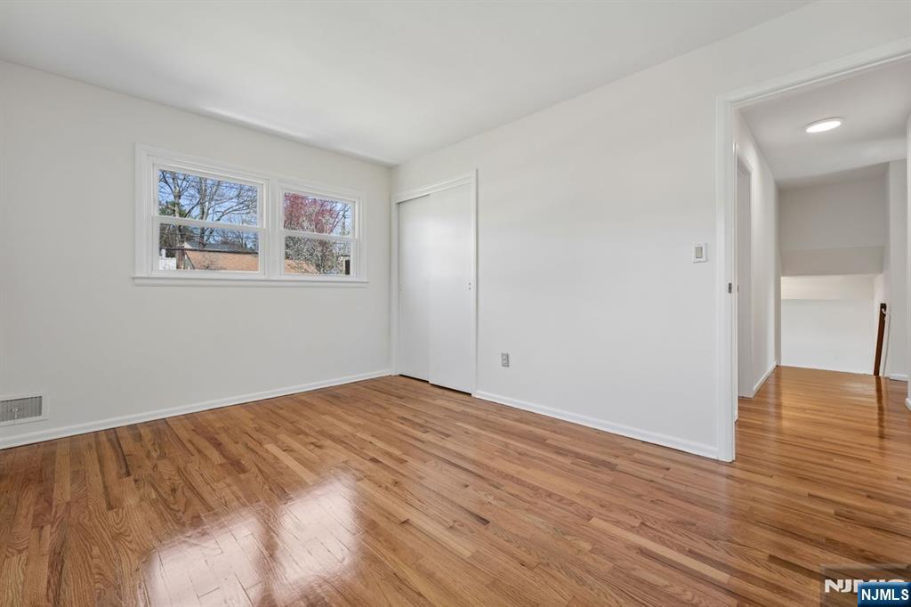 71 Ridge Road Cedar Grove, NJ 07009 - Photo 17 of 27