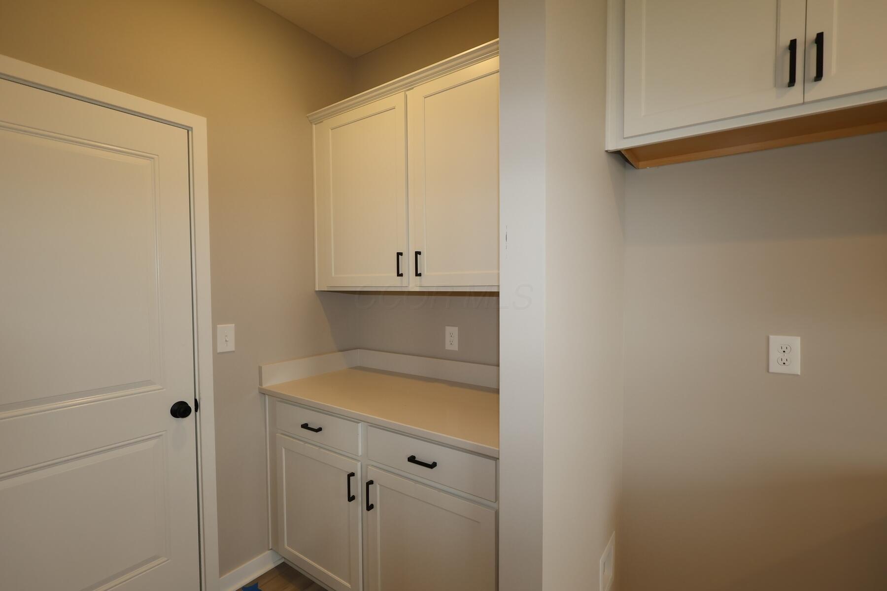 1662 Stinson Road Delaware, OH 43015 - Photo 11 of 23 Mud Room