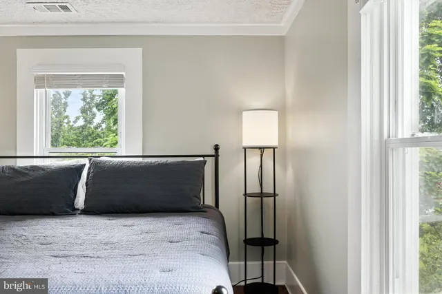 $585,000 | 505 Mechanic Street, Luray, VA 22835