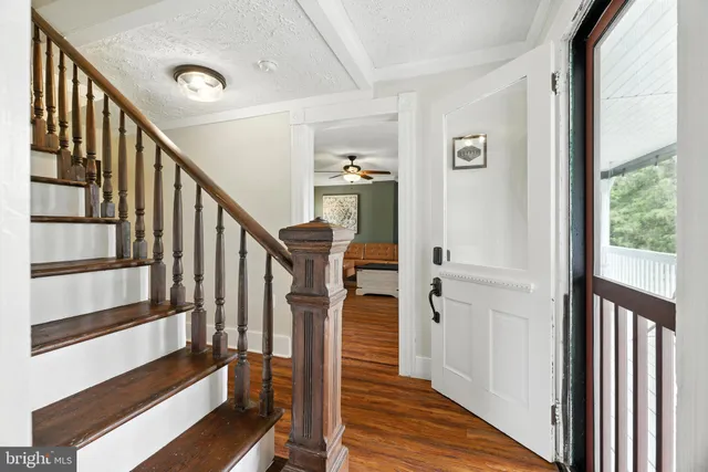 $585,000 | 505 Mechanic Street, Luray, VA 22835