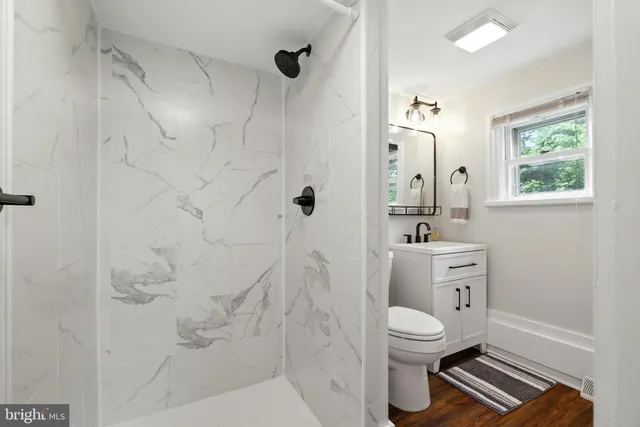 $585,000 | 505 Mechanic Street, Luray, VA 22835