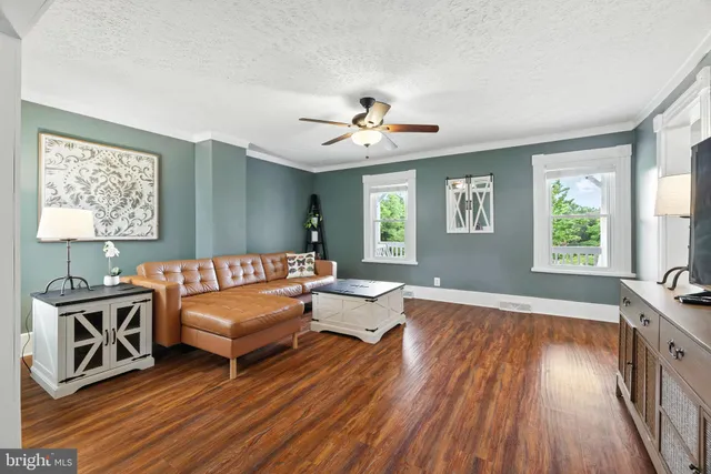 $585,000 | 505 Mechanic Street, Luray, VA 22835