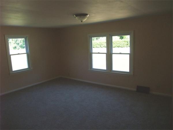 301 Granville Road Southwick, MA 01077 - Photo 3 of 10 Gallery Image 3