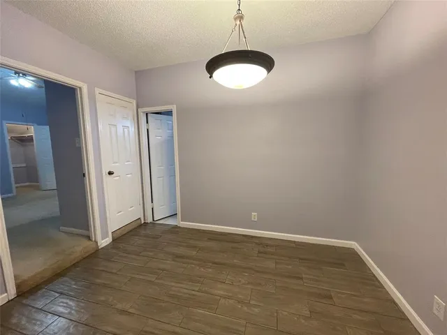 $1,095 | 2105 Count Fleet Drive, Unit 212, Arlington, TX 76011