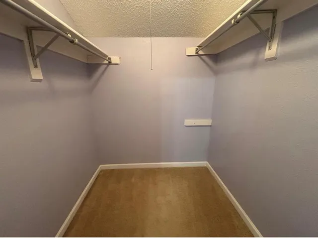 $1,095 | 2105 Count Fleet Drive, Unit 212, Arlington, TX 76011