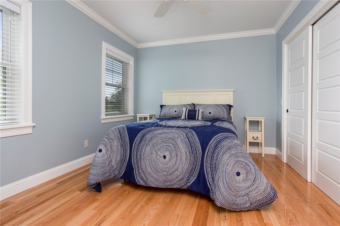 32 Rodman Street Narragansett, RI 02882 - Photo 24 of 47