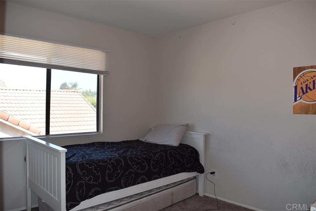 2044 Crosscreek Road Chula Vista, CA 91913 - Photo 9 of 14 Gallery Image 9