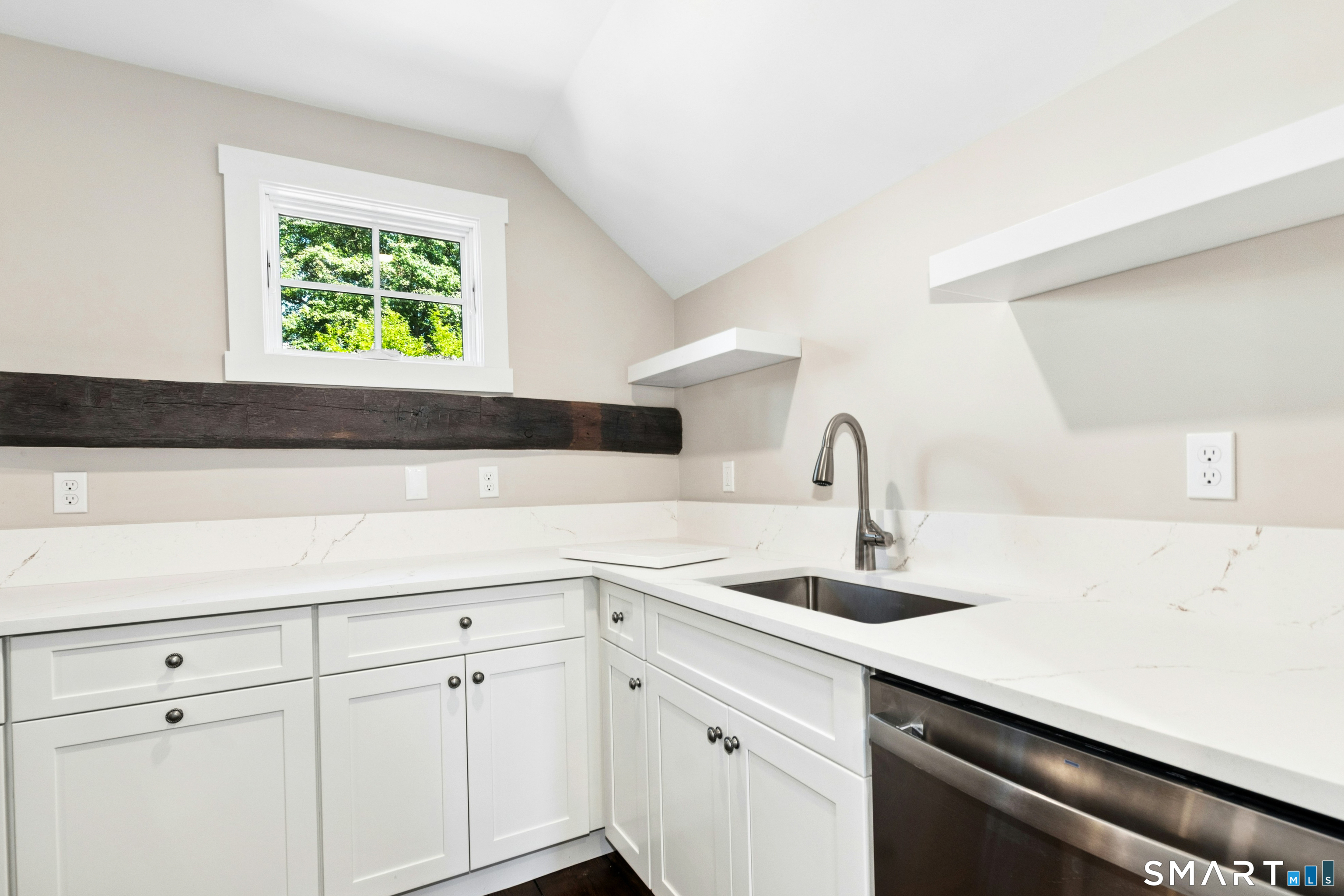 7 Ivy Hill Road, Unit 2 Ridgefield, CT 06877 - Photo 14 of 26 Gallery Image 14