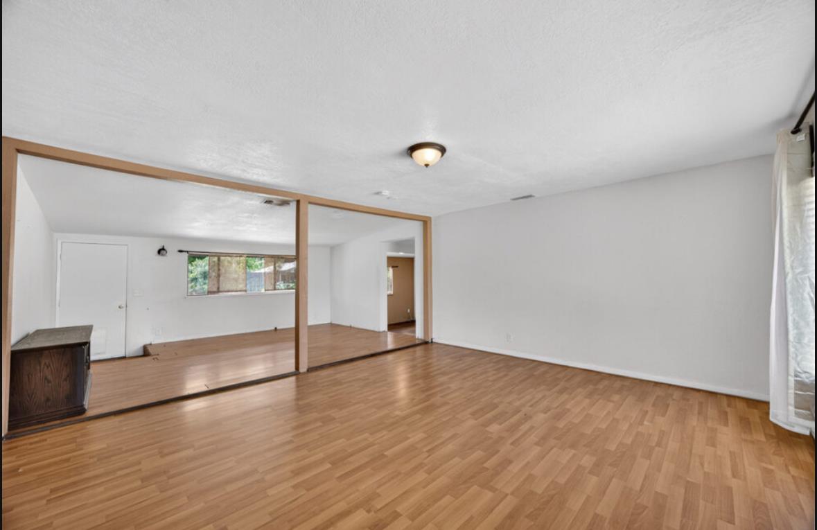 2709 Walnut Avenue Carmichael, CA 95608 - Photo 7 of 46