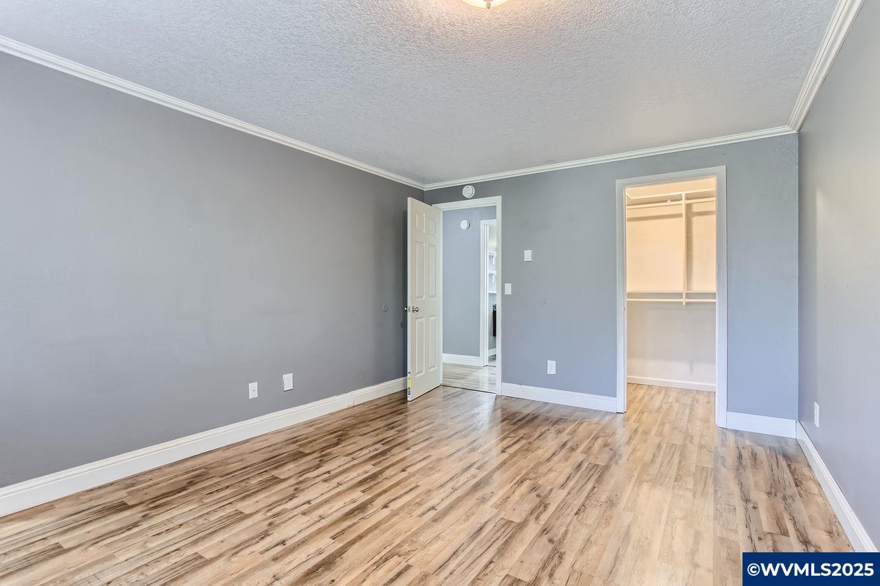 20136 Southwest Southview Street Aloha, OR 97078 - Photo 16 of 23 Gallery Image 16