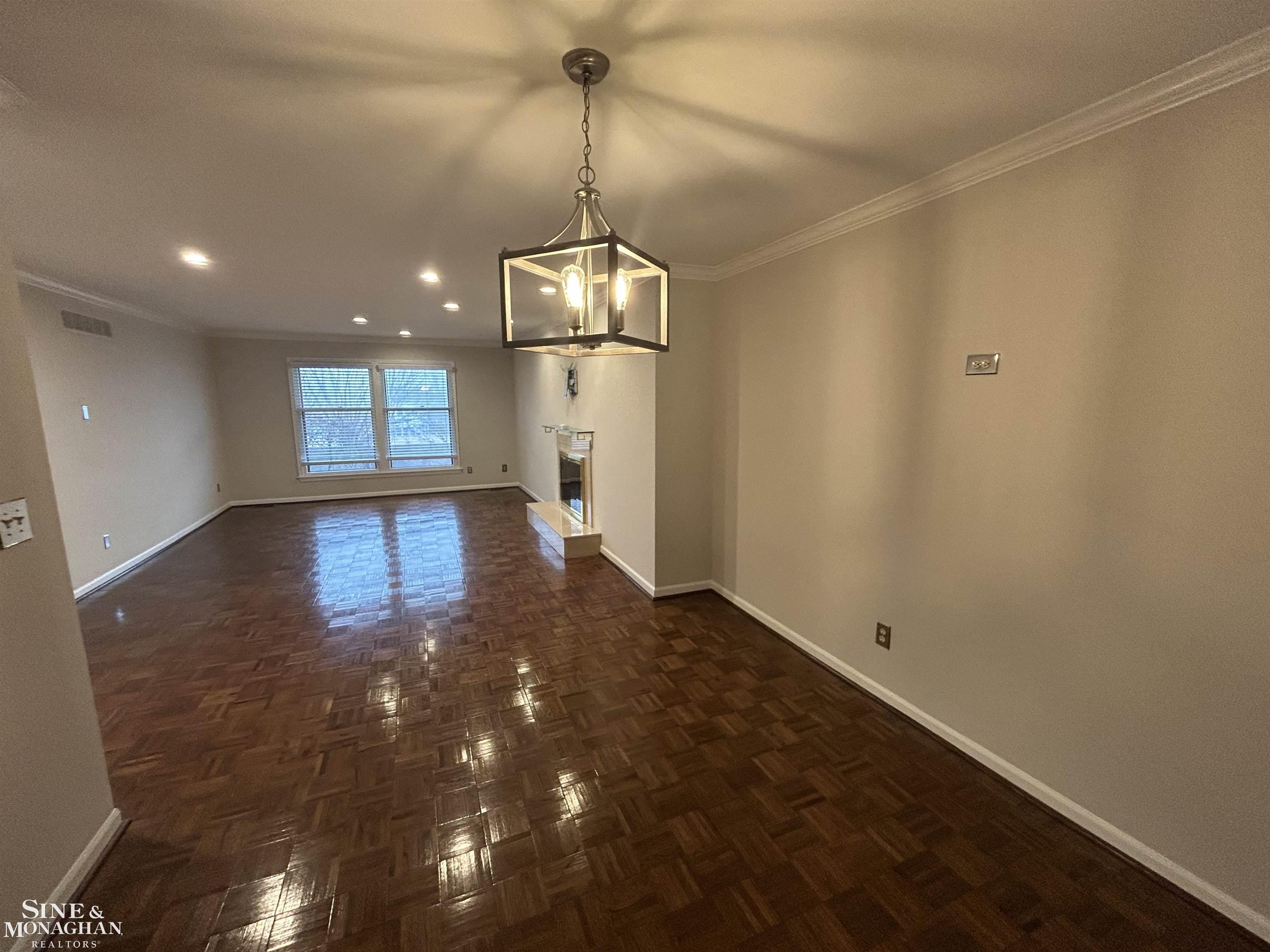 1750 Vernier Road, Unit 22 Grosse Pointe Woods, MI 48236 - Photo 3 of 12