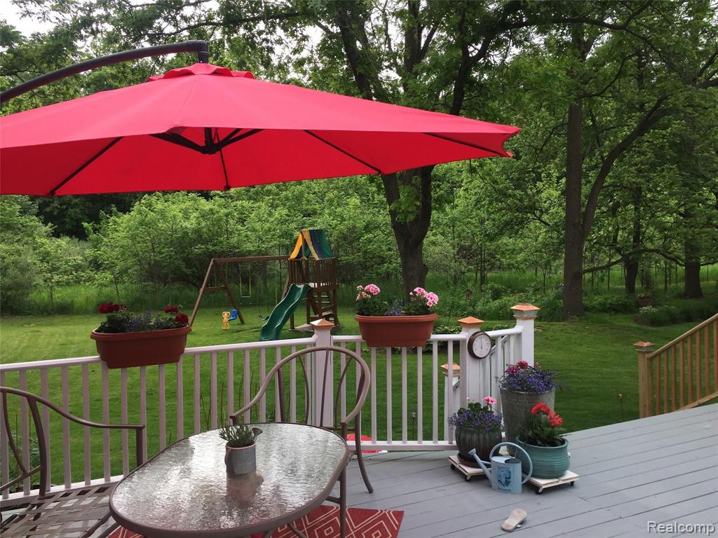 239 Fairhill Way Howell, MI 48843 - Photo 24 of 27