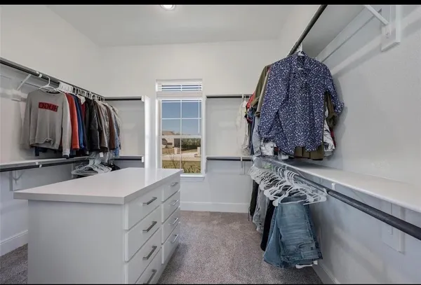 a view of entryway with a window