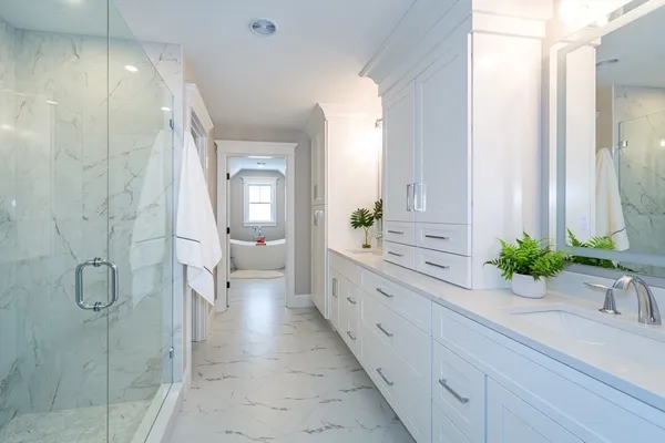 $2,499,900 | 6 Briar Lane, Natick, MA 01760