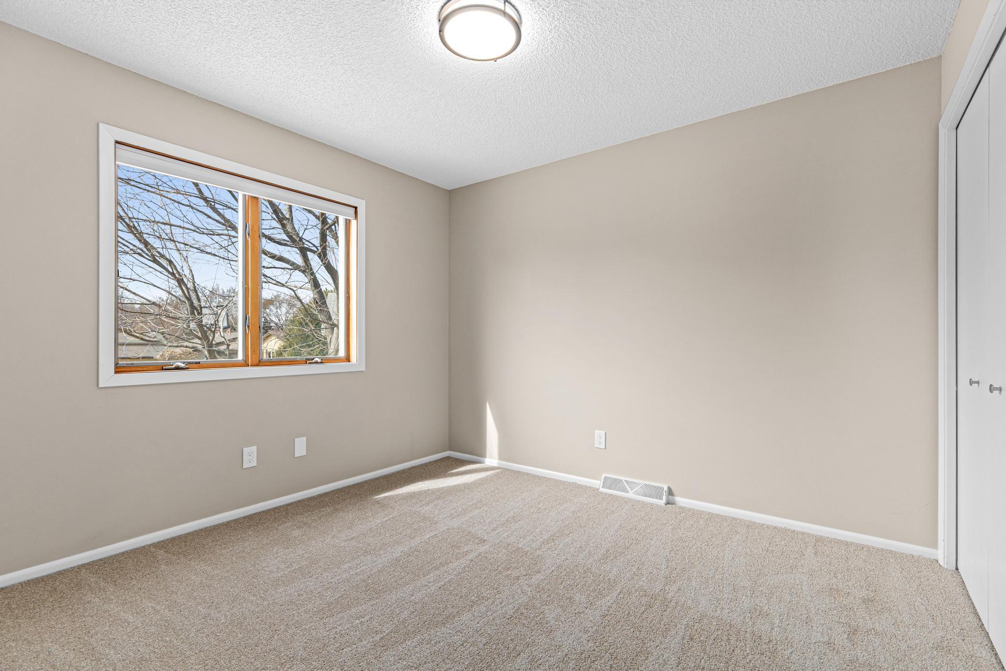 201 Lilac Lane Shoreview, MN 55126 - Photo 19 of 39