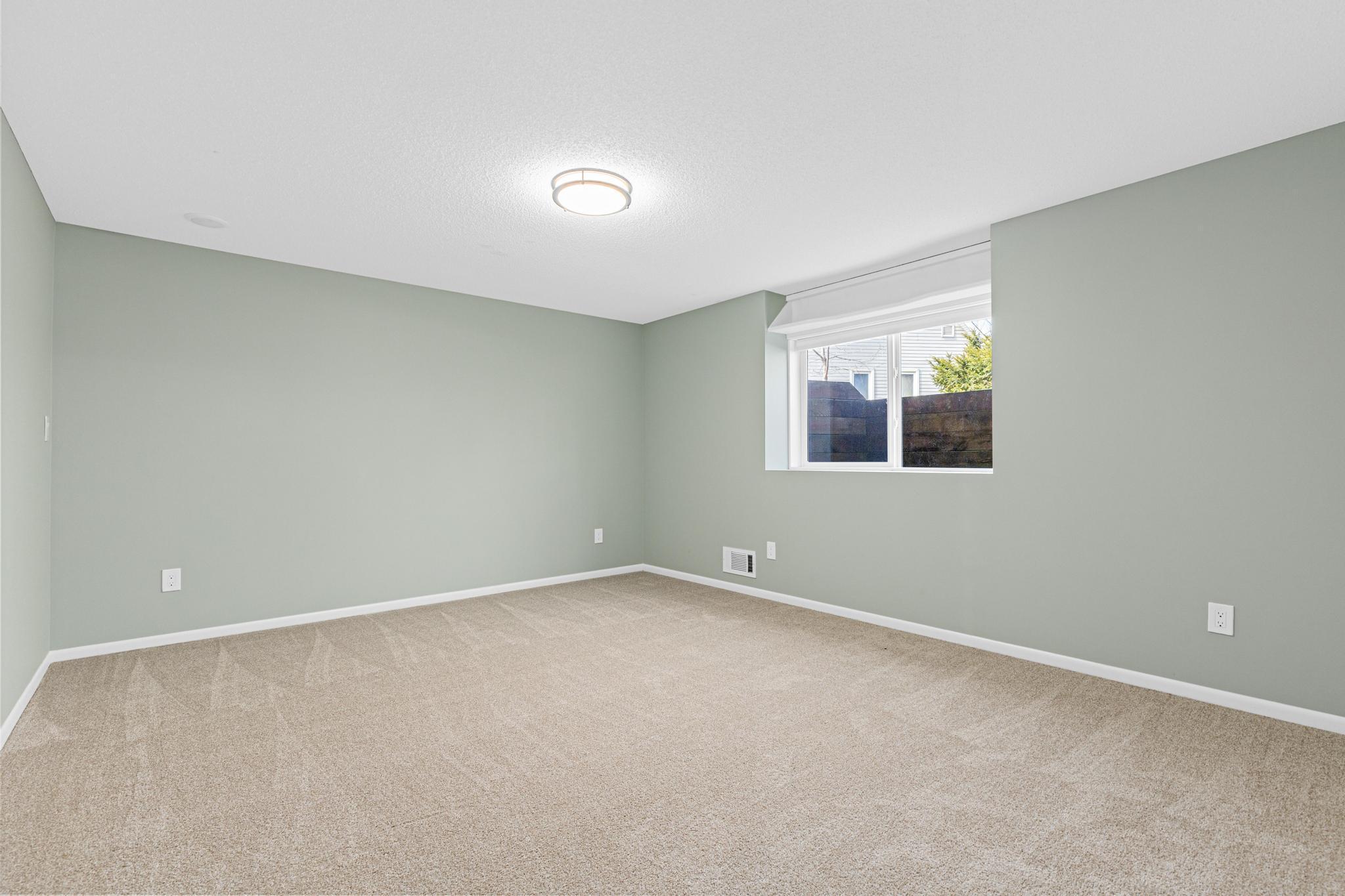 201 Lilac Lane Shoreview, MN 55126 - Photo 29 of 39
