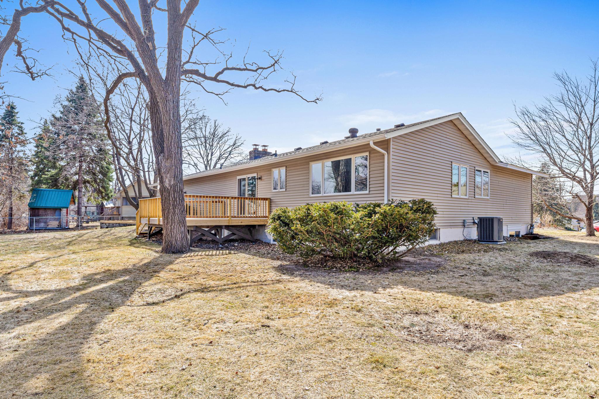 201 Lilac Lane Shoreview, MN 55126 - Photo 35 of 39