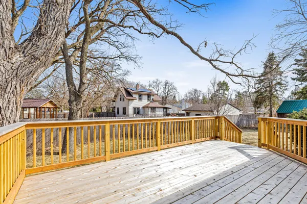 $487,000 | 201 Lilac Lane, Shoreview, MN 55126