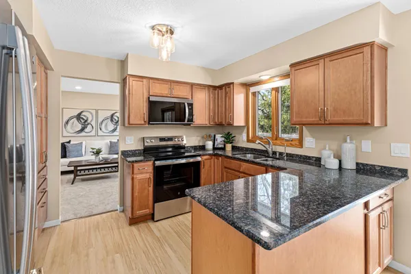 $487,000 | 201 Lilac Lane, Shoreview, MN 55126