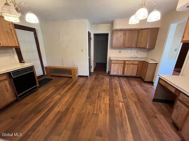 $365,000 | 100 Lansing Road South, Colonie, NY 12304